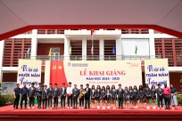 RỘN RÀNG LỄ KHAI GIẢNG TẠI TH SCHOOL VINH