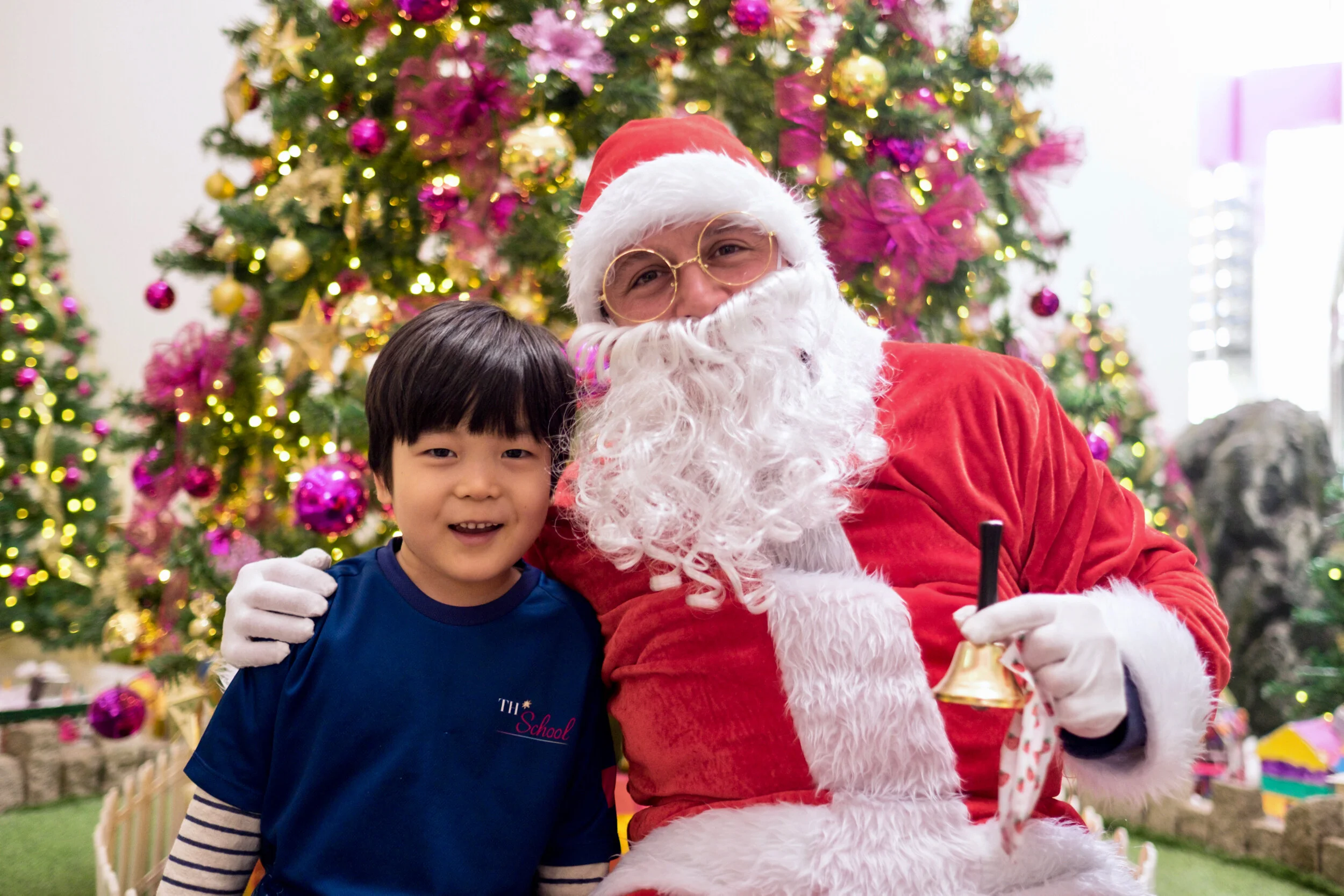 Photoshoot with Santa Clause-153.jpg