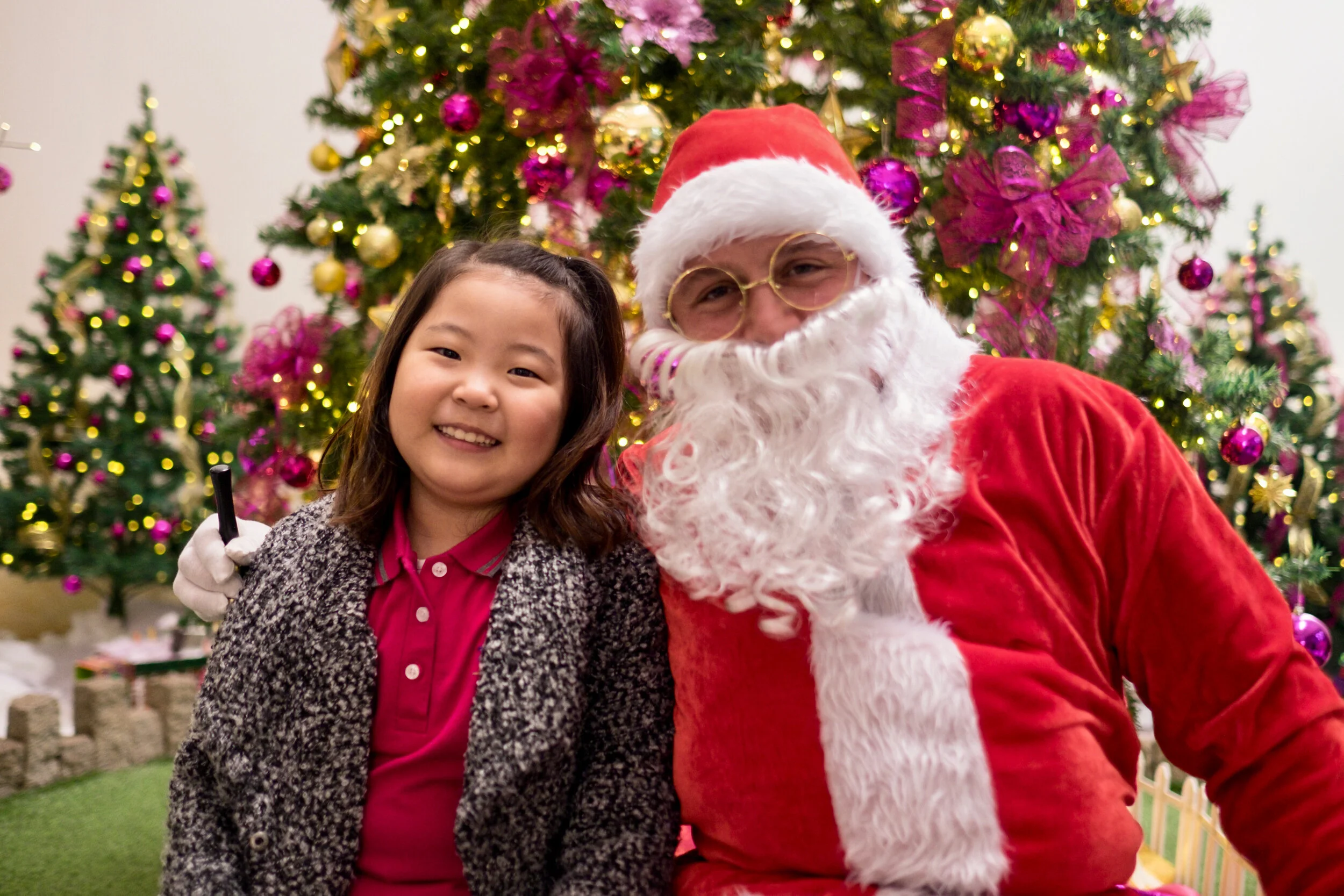 Photoshoot with Santa Clause-221.jpg