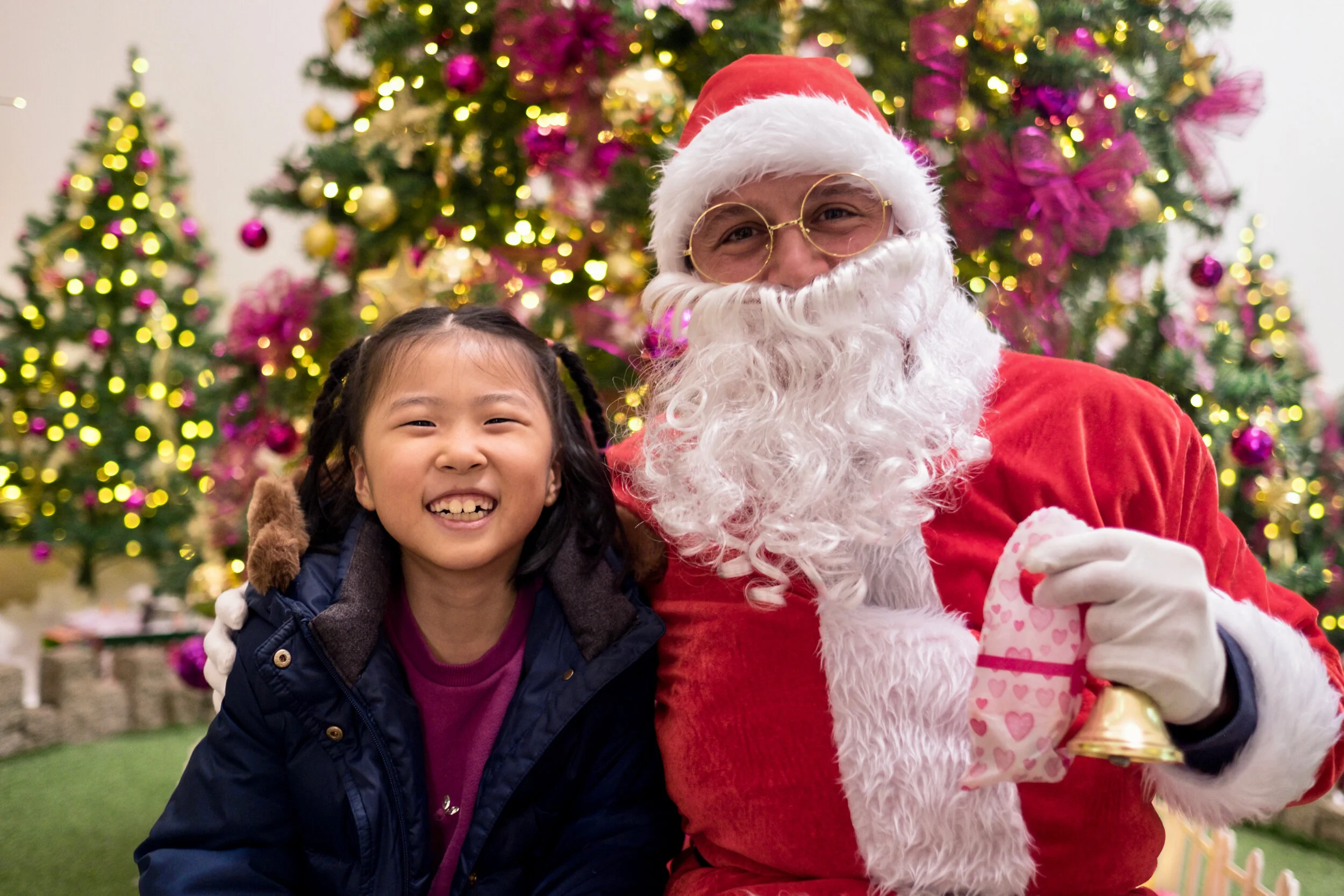 Photoshoot with Santa Clause-252.jpg
